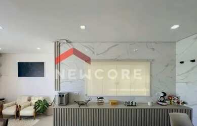 Imagem: A casa possui 3 Dormitórios, 3 Banheiros, 2 Vagas na garagem