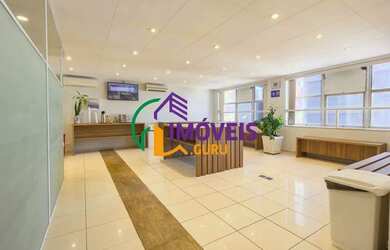 Imagem: O depósito possui 5 Vagas na garagem e 1000m² de Área e está