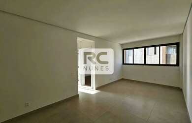 Imagem: O apartamento possui 2 Dormitórios, 3 Banheiros, 2 Vagas na