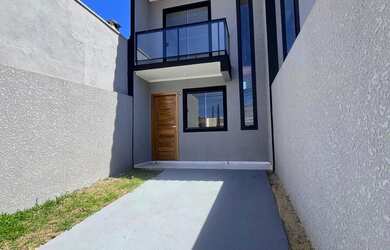 Imagem: A casa possui 3 Dormitórios, 2 Banheiros e 80m² de Área e