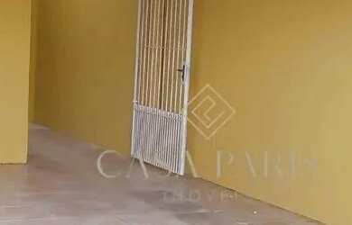 Imagem: A casa possui 4 Dormitórios, 4 Banheiros, 4 Vagas na garagem