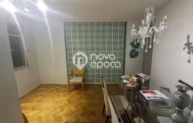 Imagem: O apartamento possui 3 Dormitórios, 2 Banheiros, 71m² de Área