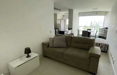 Imagem: O apartamento possui 1 Dormitório, 1 Banheiro, 1 Vaga na garagem