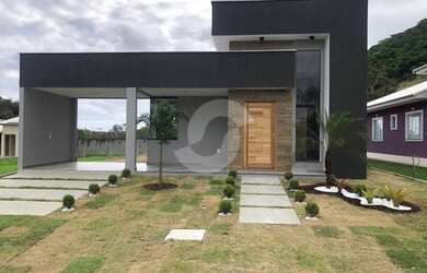 Imagem: A casa em condomínio possui 3 Dormitórios, 2 Banheiros, 2