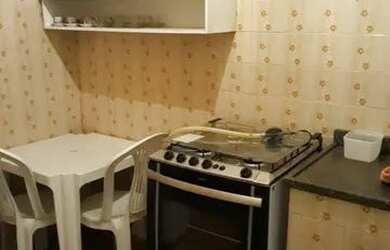 Imagem: A kitnet possui 1 Dormitório, 1 Banheiro, 15m² de Área e