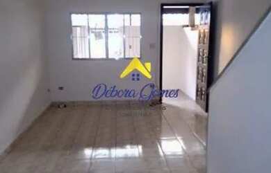 Imagem: A casa possui 2 Dormitórios, 2 Banheiros, 1 Vaga na garagem