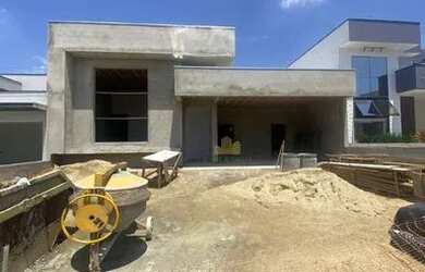 Imagem: A casa em condomínio possui 3 Dormitórios, 4 Banheiros, 2