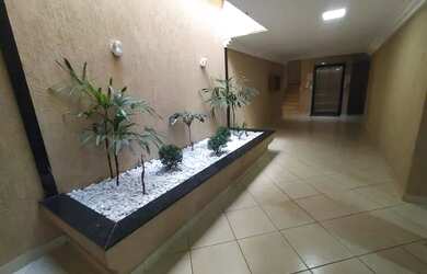 Imagem: O apartamento possui 2 Dormitórios, 2 Banheiros e 1 Vaga na