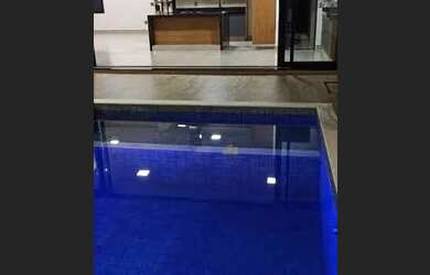 Imagem: A casa em condomínio possui 3 Dormitórios, 5 Banheiros, 4