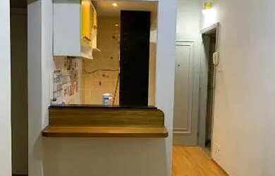 Imagem: O apartamento possui 1 Dormitório, 1 Banheiro, 40m² de Área