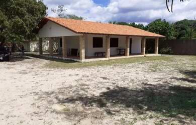 Imagem: A chácara possui 3.000m² de Área e está localizado em Aquiraz