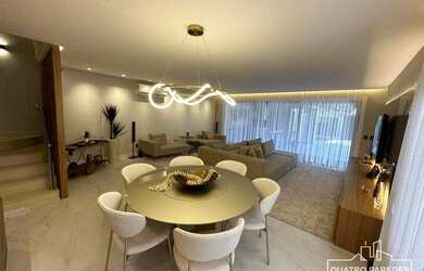 Imagem 3: Quatro Paredes Vende - CASA TRIPLEX REFORMADA E DECORADA, COMPOSTA DE...