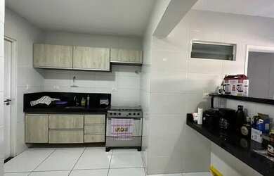 Imagem: O apartamento possui 2 Dormitórios, 1 Banheiro e 80m² de Área