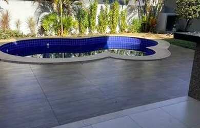 Imagem: A casa em condomínio possui 3 Dormitórios, 4 Banheiros, 2