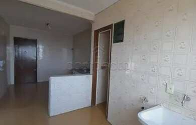 Imagem: O apartamento possui 3 Dormitórios, 2 Banheiros, 1 Vaga na