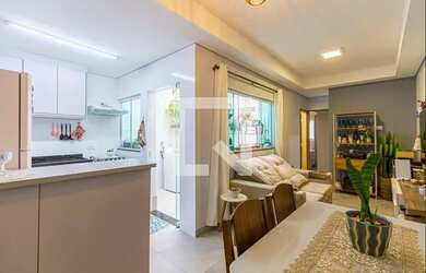 Imagem: O apartamento possui 2 Dormitórios, 2 Banheiros, 1 Vaga na