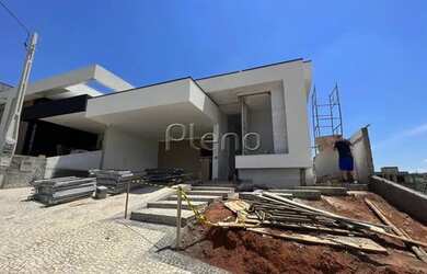 Imagem: A casa em condomínio possui 3 Dormitórios, 5 Banheiros, 4