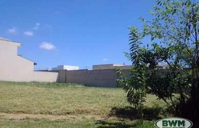 Imagem: O terreno possui 264m² de Área e está localizado em Zona