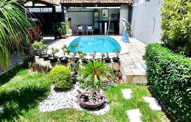 Imagem: O apartamento possui 4 Dormitórios, 2 Banheiros, 3 Vagas na