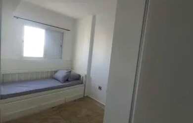 Imagem: O apartamento possui 1 Dormitório, 1 Banheiro, 1 Vaga na garagem