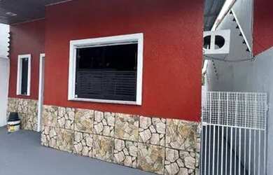 Imagem: A casa em condomínio possui 2 Dormitórios, 2 Banheiros, 1