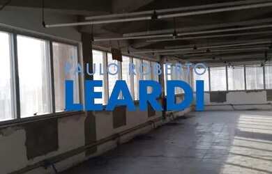 Imagem: O depósito possui 1 Vaga na garagem, 180m² de Área, Imóvel