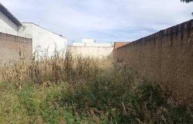 Imagem 1: Lote/Terreno para venda com 300 metros quadrados em Novo Mundo - Uberlândia...