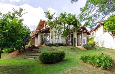 Imagem: A casa em condomínio possui 3 Dormitórios, 5 Banheiros, 3