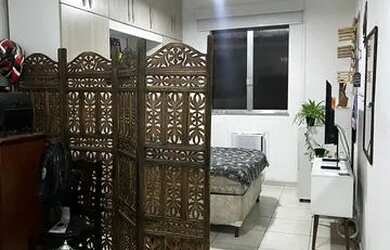 Imagem: O apartamento possui 1 Dormitório, 1 Banheiro, 32m² de Área