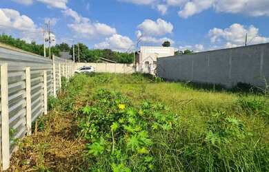 Imagem: O terreno está localizado em Vila Militar I, Piraquara à venda