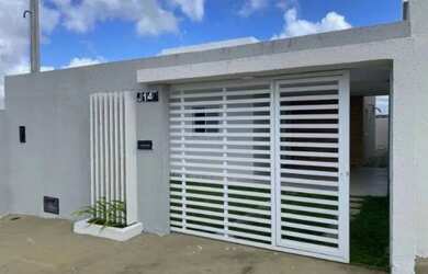 Imagem: A casa possui 3 Dormitórios, 1 Banheiro, 168m² de Área e