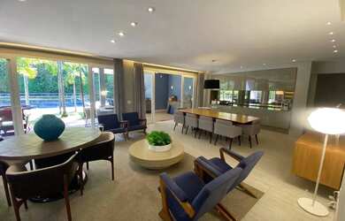 Imagem: A casa em condomínio possui 4 Dormitórios, 5 Banheiros, 4