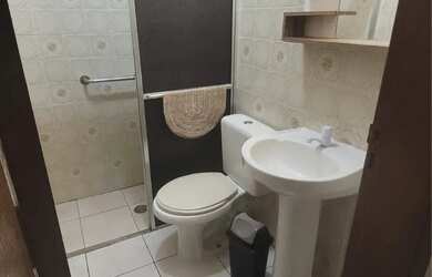 Imagem 8: 400M da praia do Sapê - locação sobrado