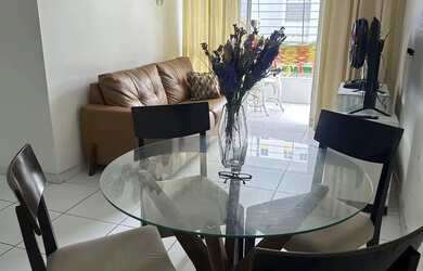 Imagem: O apartamento possui 3 Dormitórios, 2 Banheiros, 75m² de Área