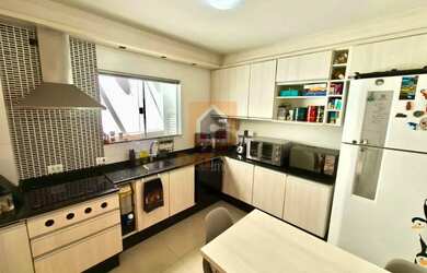 Imagem 7: Sobrado à venda no bairro Estrela