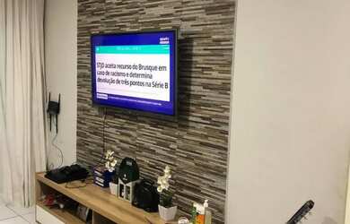 Imagem: O apartamento possui 2 Dormitórios, 2 Banheiros e 1 Vaga na