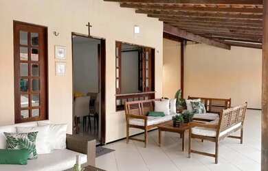 Imagem: A casa em condomínio possui 3 Dormitórios, 2 Banheiros, 2