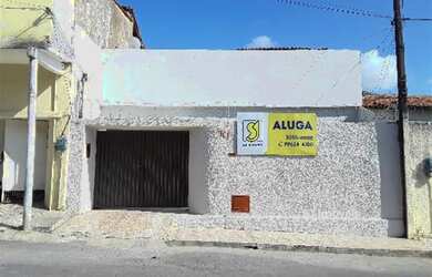 Imagem: A casa possui 3 Dormitórios, 2 Banheiros, 110m² de Área e