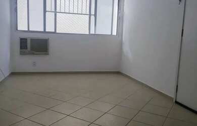 Imagem: O apartamento possui 1 Dormitório, 1 Banheiro e 40m² de Área