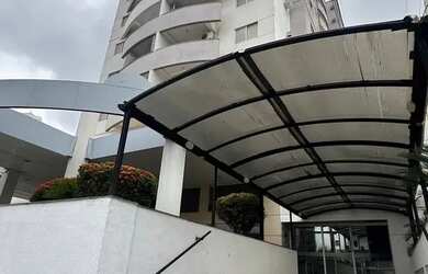 Imagem: O studio possui 1 Dormitório, 1 Banheiro, 1 Vaga na garagem