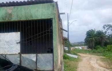 Imagem: A casa possui 2 Dormitórios, 1 Banheiro, 16-0m² de Área e