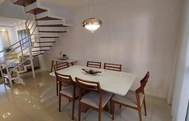 Imagem: A casa em condomínio possui 3 Dormitórios, 4 Banheiros, 190m²