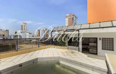 Imagem: O apartamento na cobertura possui 4 Dormitórios, 5 Banheiros