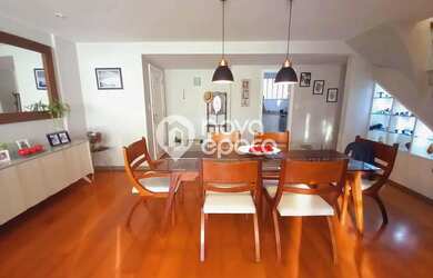 Imagem: O apartamento na cobertura possui 4 Dormitórios, 5 Banheiros