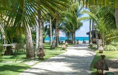 Imagem 8: Luxo à Beira-Mar: Apt Frente Piscina no Nannai Residence, Muro Alto