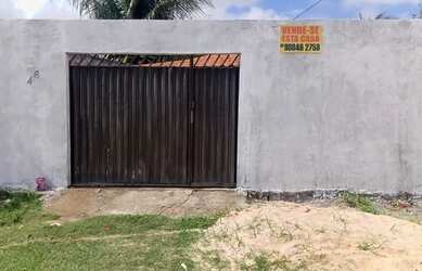 Imagem: A casa possui 2 Dormitórios, 1 Banheiro, 1 Vaga na garagem