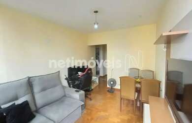 Imagem: O apartamento possui 2 Dormitórios, 1 Banheiro, 80m² de Área