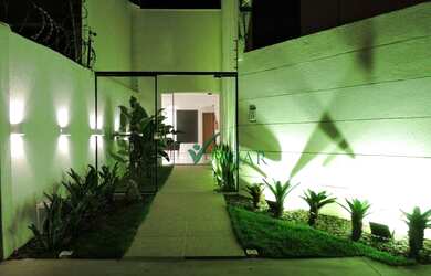 Imagem: O apartamento possui 3 Dormitórios, 2 Banheiros, 2 Vagas na