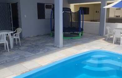 Imagem: A casa possui 3 Dormitórios e está localizado em Pirangi