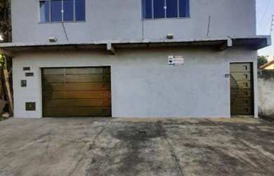 Imagem: A casa possui 2 Dormitórios, 2 Banheiros, 2 Vagas na garagem